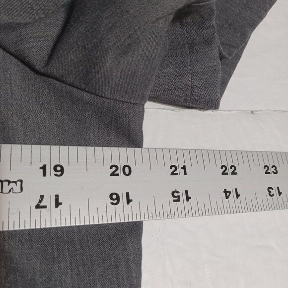 Figs Women's Catarina One-Pocket Scrub Top M FW1100 Graphite - Picture 5 of 8